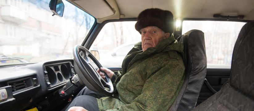 В ГАИ поставили точку: до какого возраста можно водить машину - пенсионерам рассказали о действующих ограничениях В ГАИ поставили точку: до какого возраста можно водить машину - пенсионерам рассказали о действующих ограничениях
