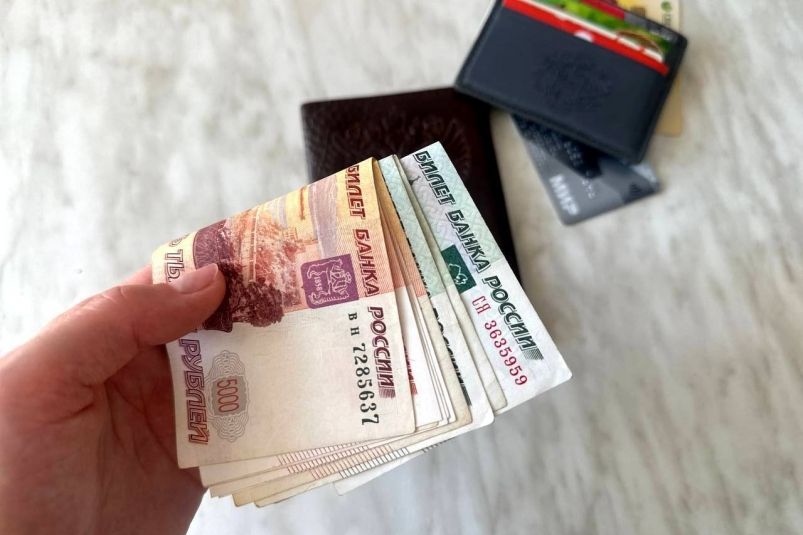 Всем, кто платит налоги: как оформить налоговый вычет до 18 000 рублей