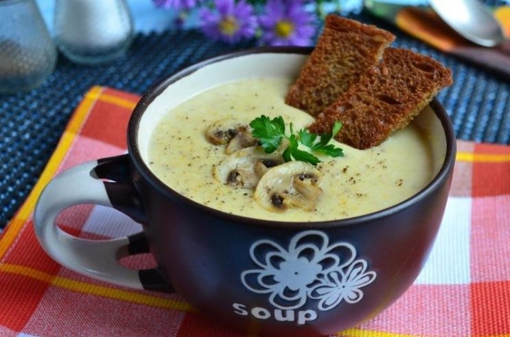 Грибной суп-пюре с плавленным сыром