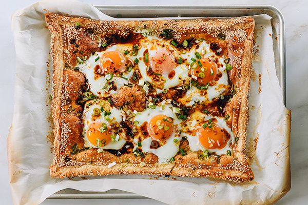 Яйца на слоёном тесте по-китайски: уникальный завтрак, который удивит