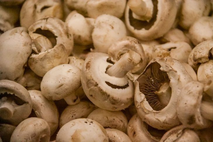 Как сделать жареные шампиньоны золотистыми и хрустящими: об этом мало кто знает