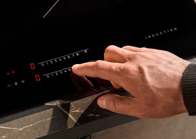 Как легко ухаживать за стеклокерамической варочной панелью: советы для дома