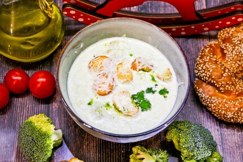 Суп-пюре из брокколи: легкий и вкусный способ поднять настроение