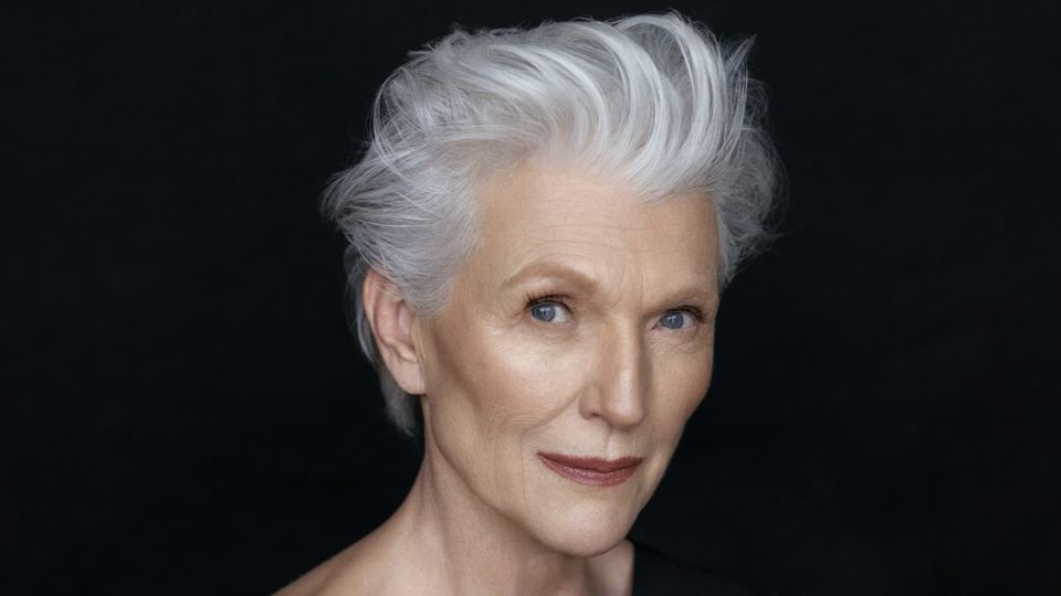 Мэй Маск: Пробуждение внутренней силы и формирование яркой жизни в любом возрасте