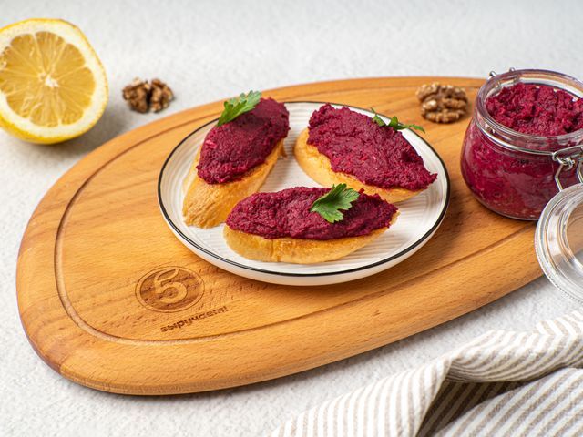 Икра из фасоли и свеклы: яркое и полезное угощение для вашего стола