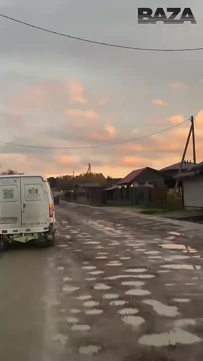 Жители Карелии своими силами строят дорогу на популярный у туристов остров Риеккалансаари — администрация не может профинансировать прокладку асфальта