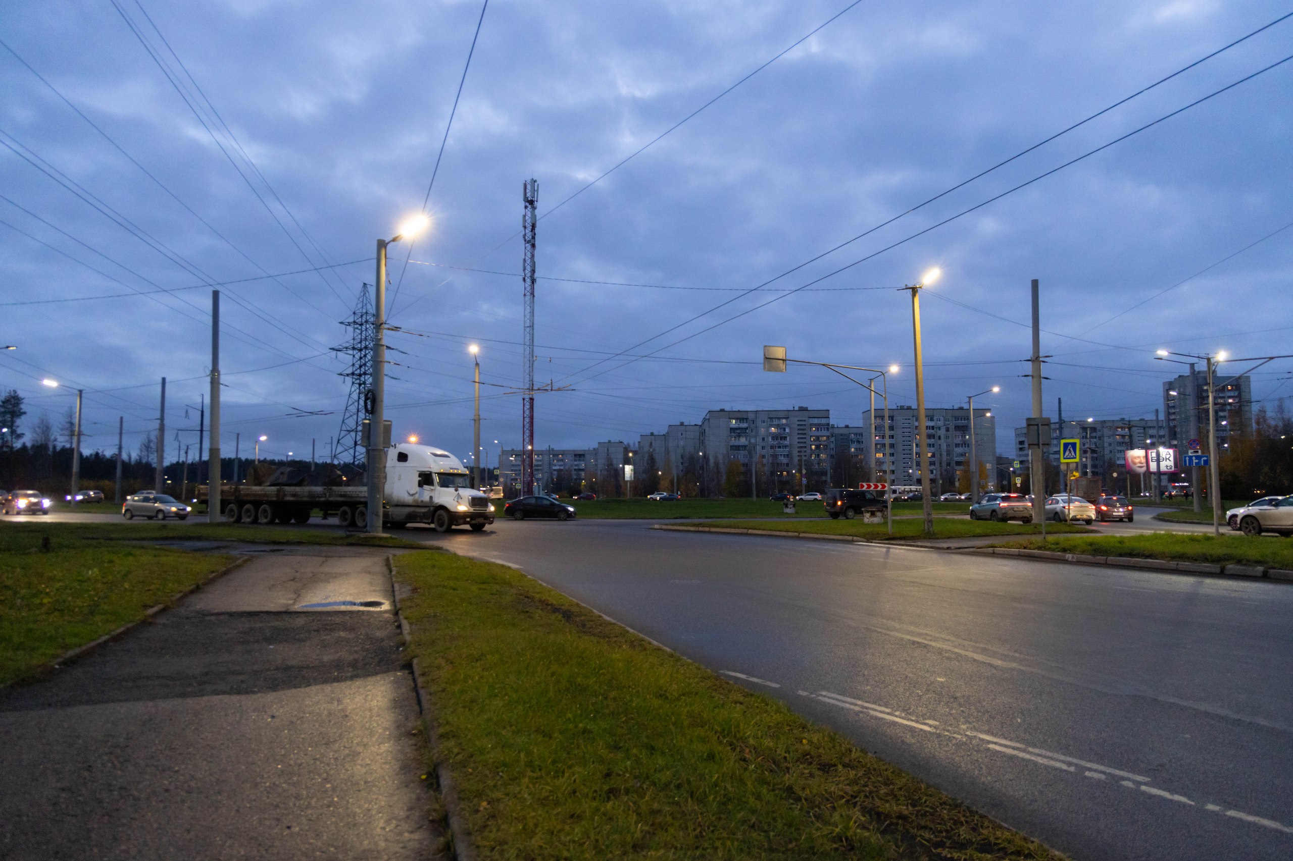 Депутаты оценили работы по благоустройству на Древлянке Депутаты оценили работы по благоустройству на Древлянке