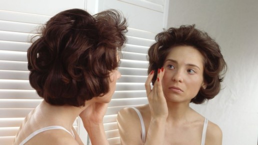 Потом не плачьте, что стыдно выйти на улицу: это средство от отеков вас изуродует