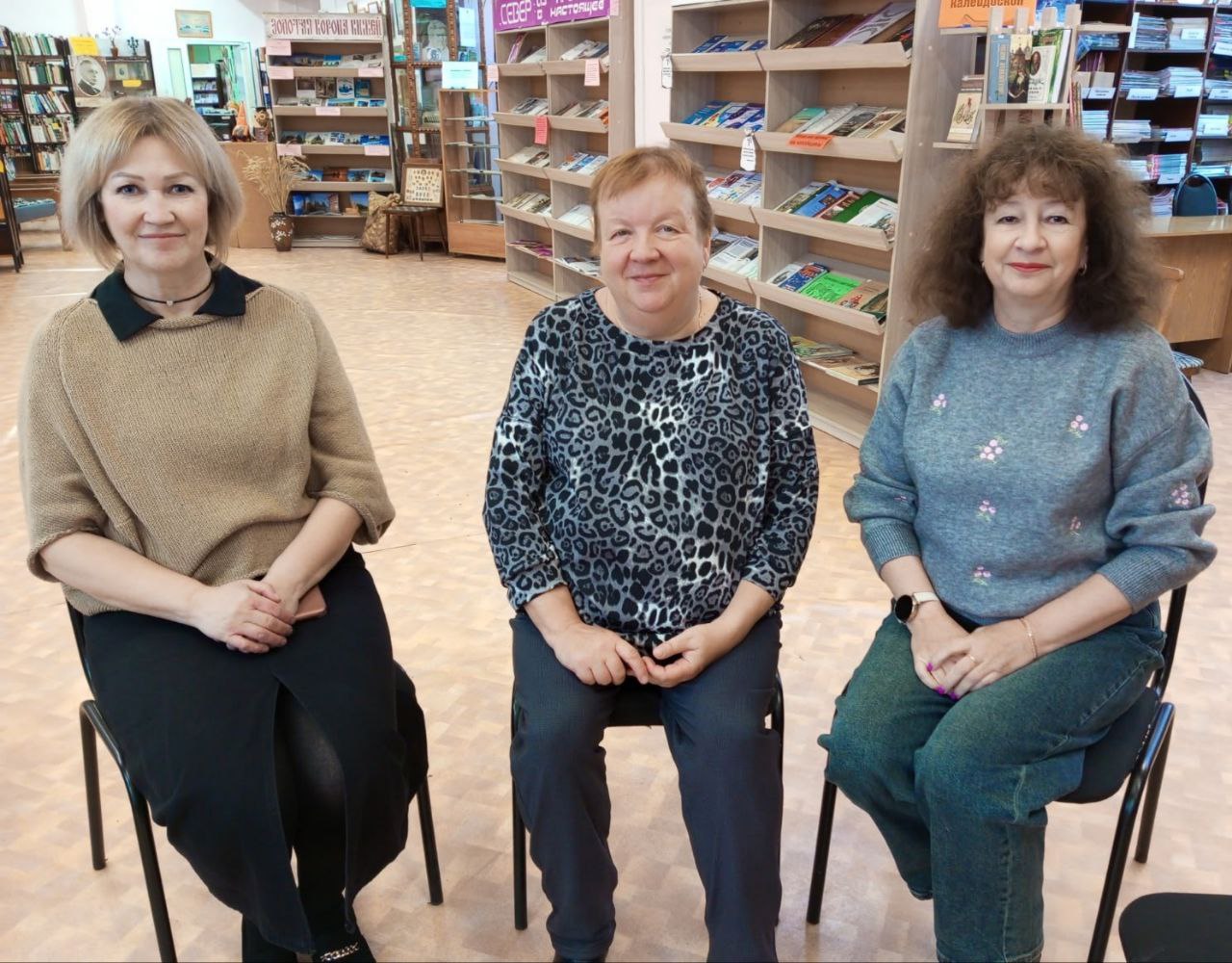 Народов много-страна одна! Народов много-страна одна!