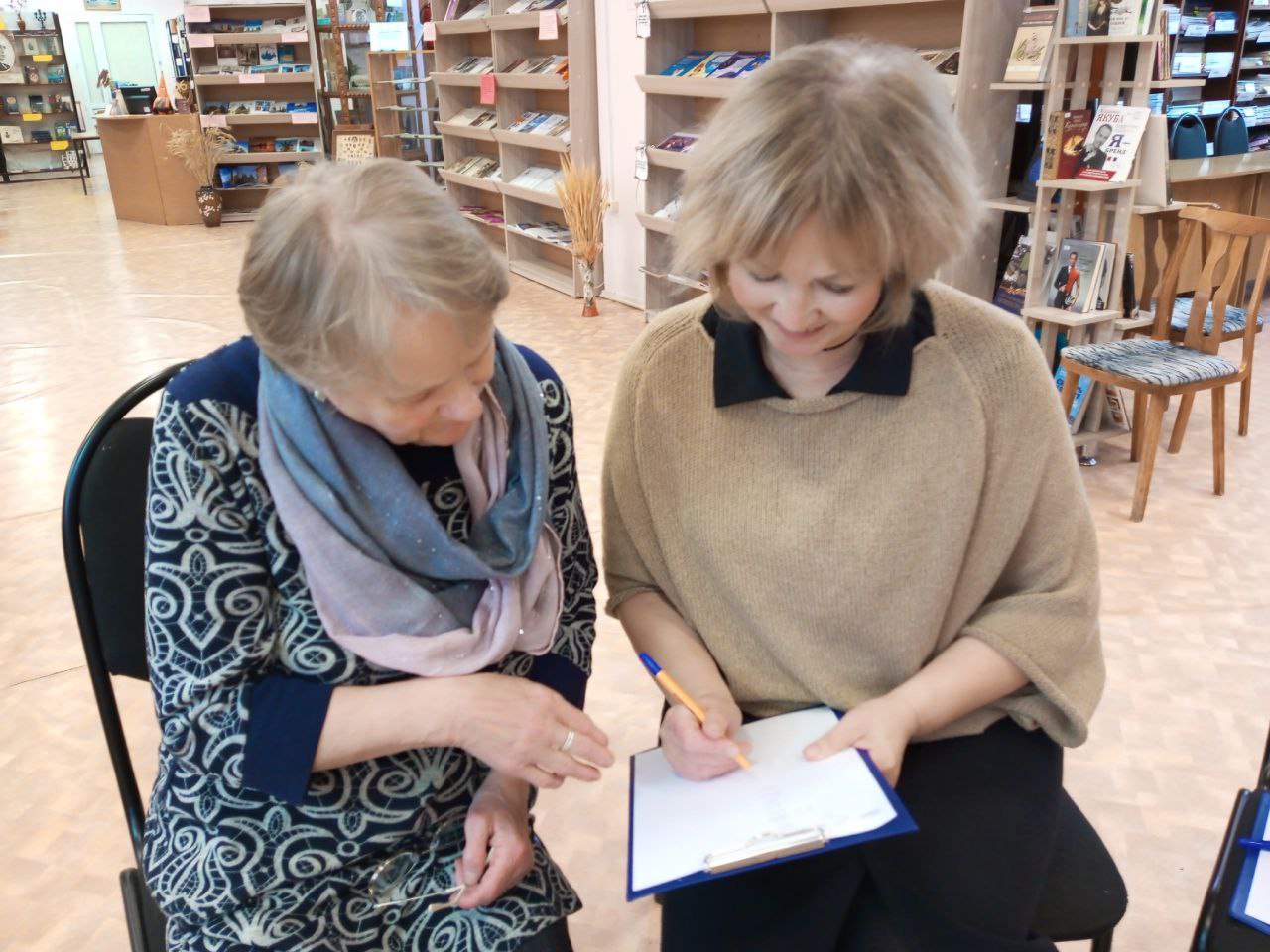 Народов много-страна одна! Народов много-страна одна!