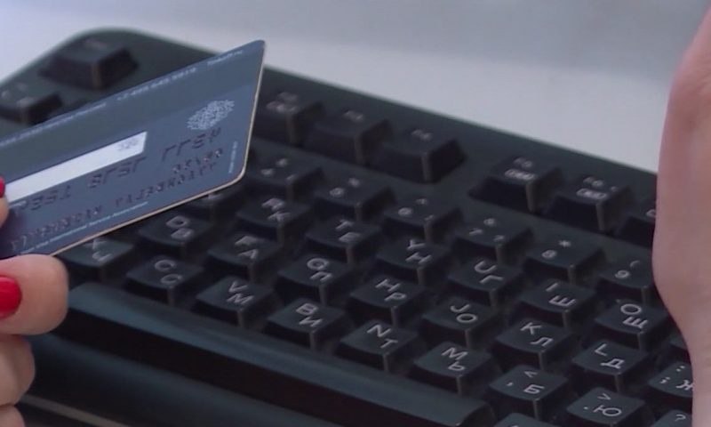 Более 6 500 000 рублей петрозаводчанка перевела мошенникам