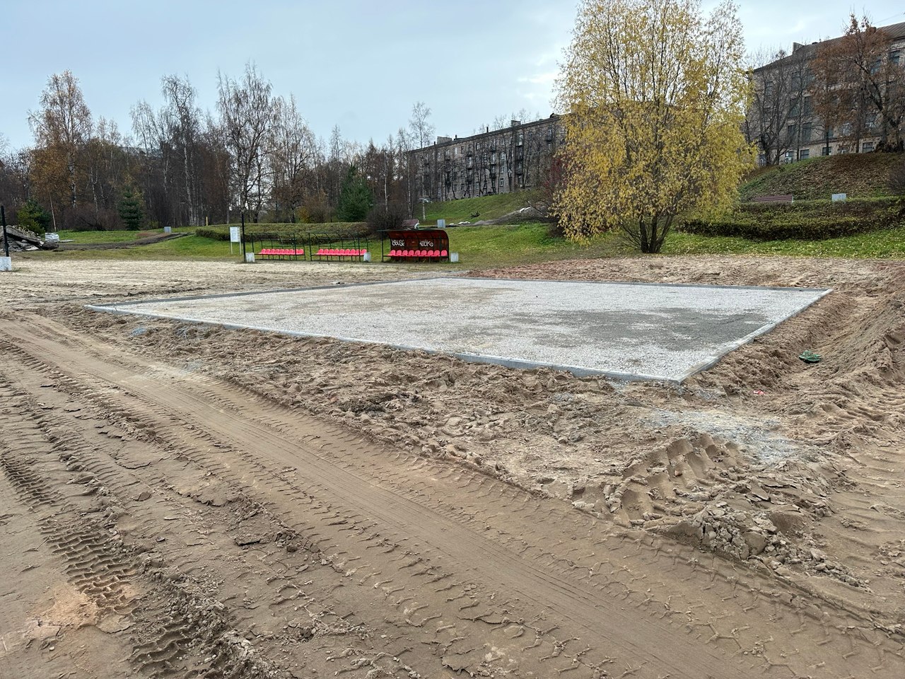 Колыхматова: Продолжаем благоустраивать Зарецкий парк Колыхматова: Продолжаем благоустраивать Зарецкий парк