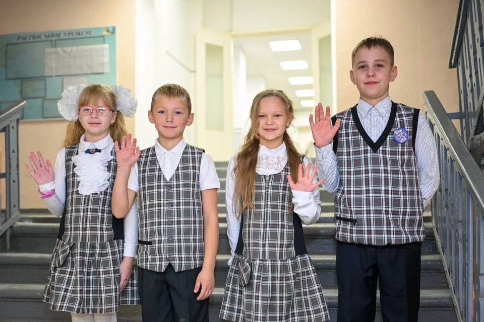 Колыхматова: Сегодня мы открыли двери нашей школы №7 после капитального ремонта! Колыхматова: Сегодня мы открыли двери нашей школы №7 после капитального ремонта!