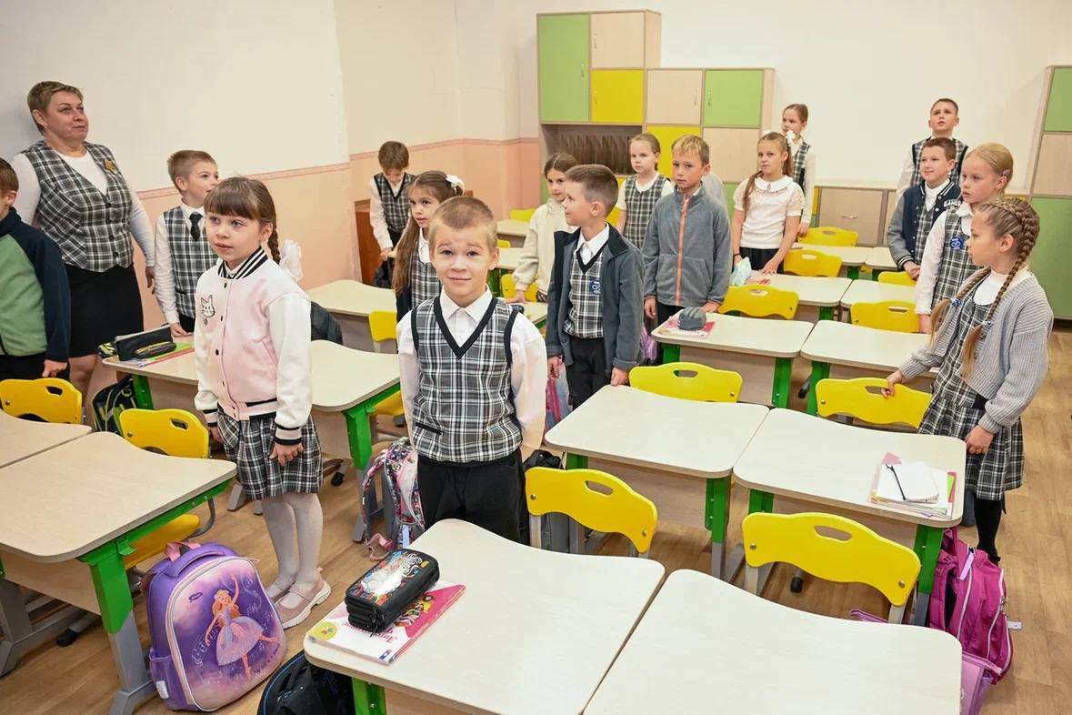 Колыхматова: Сегодня мы открыли двери нашей школы №7 после капитального ремонта! Колыхматова: Сегодня мы открыли двери нашей школы №7 после капитального ремонта!