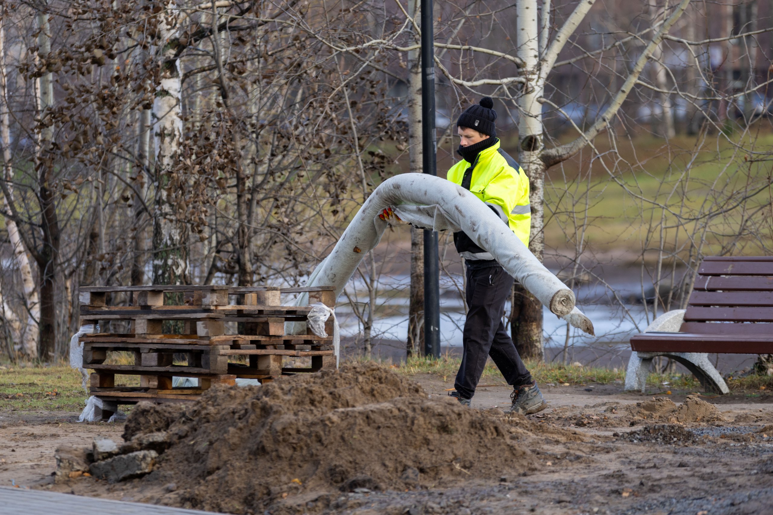 В Петрозаводске продолжается благоустройство Зарецкого парка В Петрозаводске продолжается благоустройство Зарецкого парка