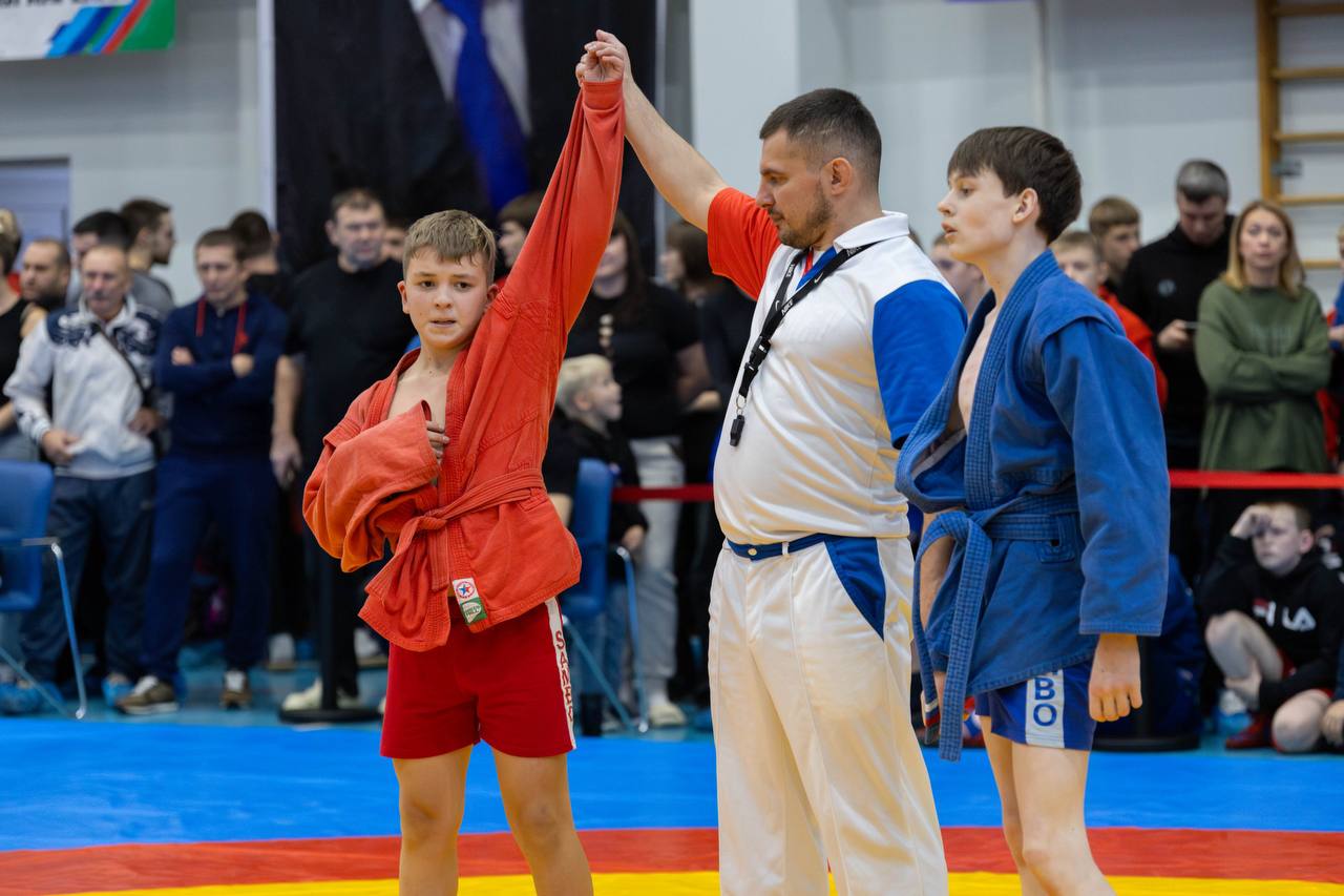 Чемпионат и первенство Карелии по самбо состоялись в Петрозаводске Чемпионат и первенство Карелии по самбо состоялись в Петрозаводске