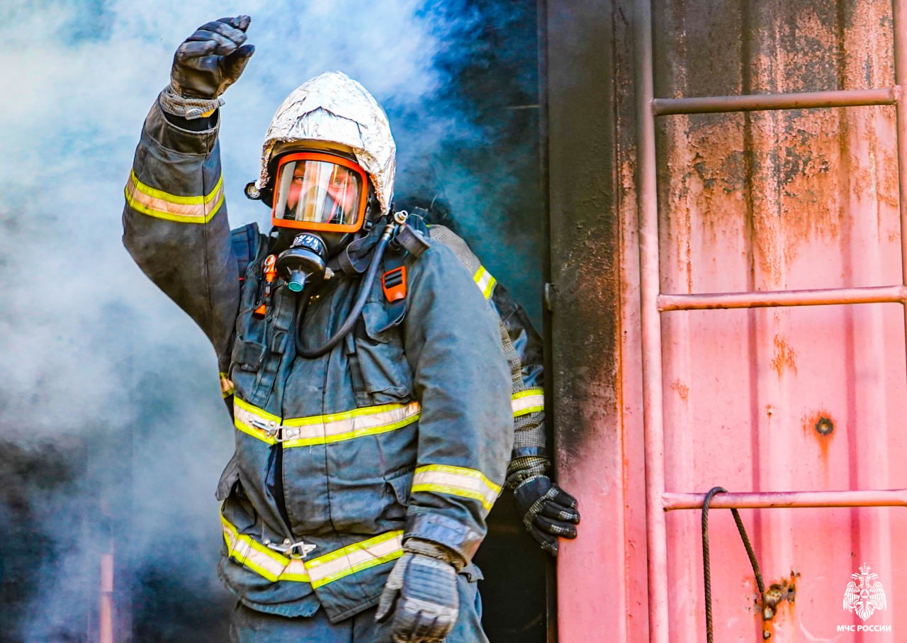 У настоящих мужчин – испытания с огнём! У настоящих мужчин – испытания с огнём!