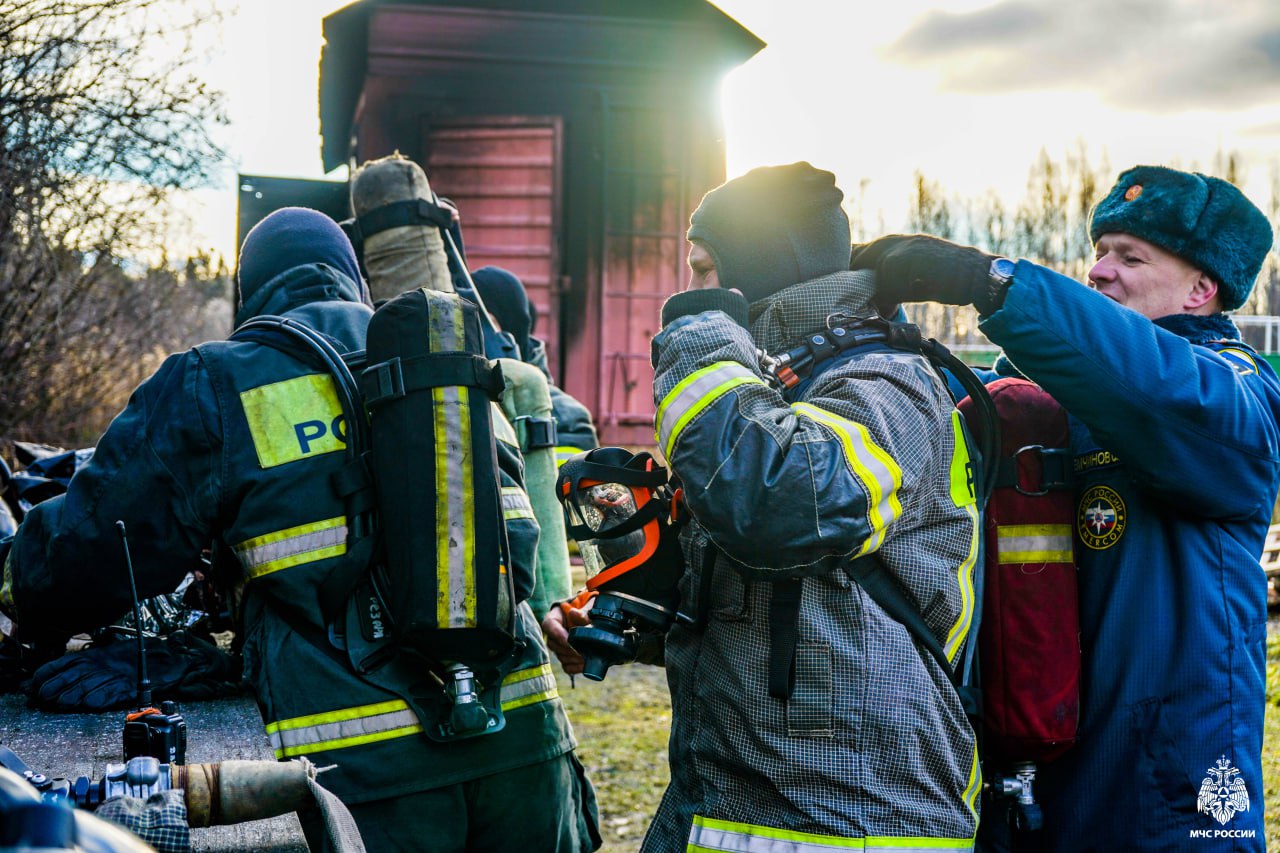 У настоящих мужчин – испытания с огнём! У настоящих мужчин – испытания с огнём!