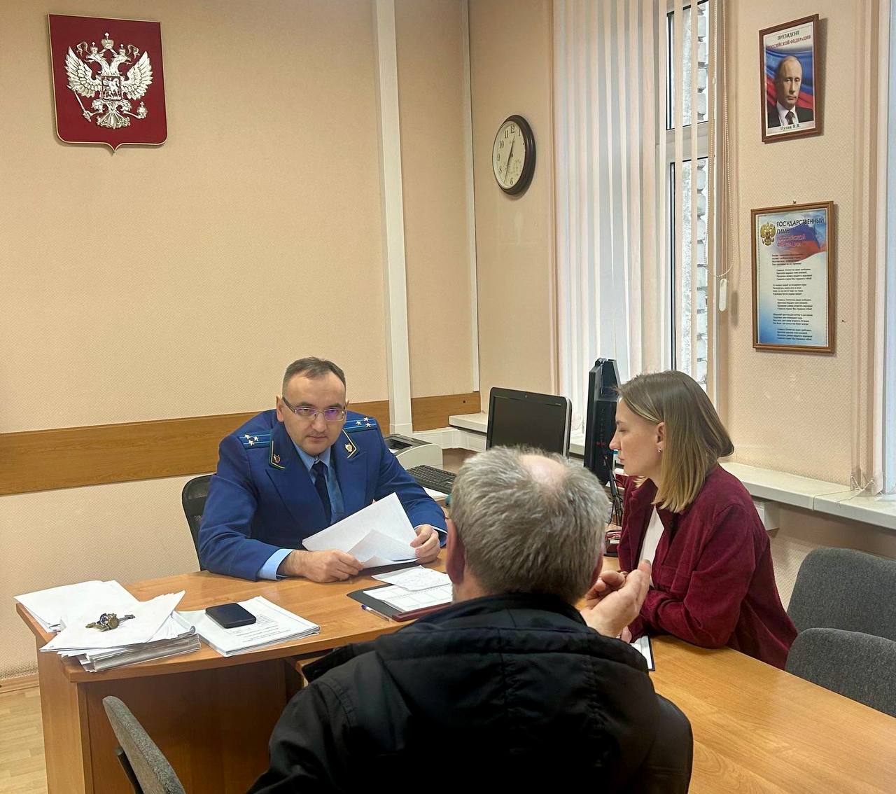 0 По поручению прокурора республики Дмитрия Харченкова организована работа по проведению приемов участников СВО и членов их семей