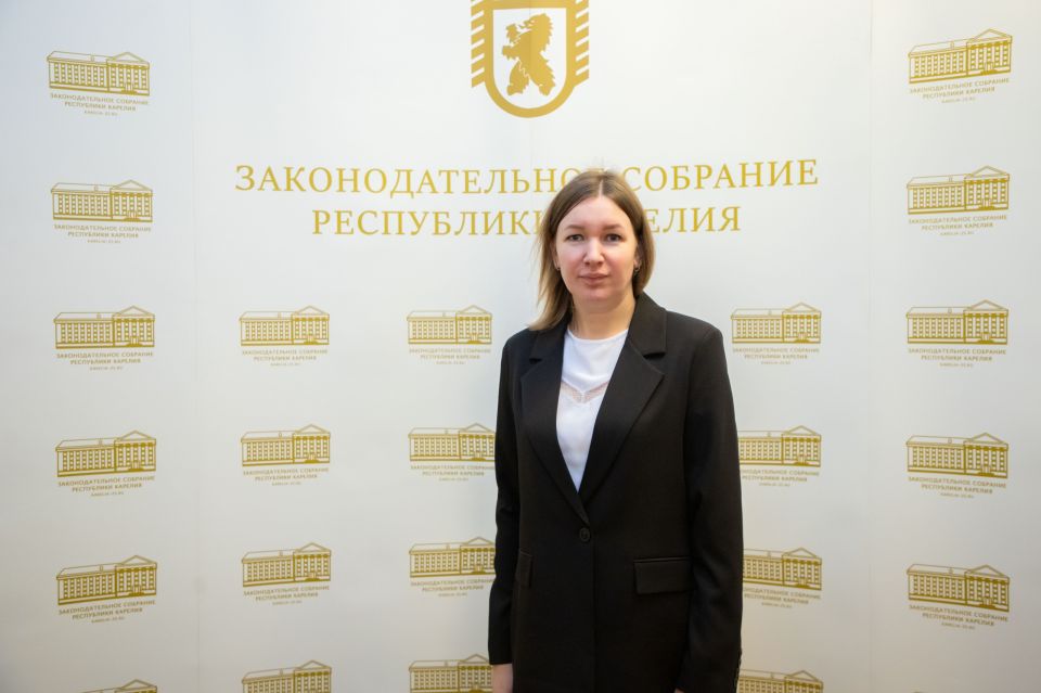 Анна Каткова назначена мировым судьей в Медвежьегорске