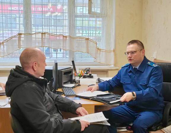 0 По поручению прокурора республики Дмитрия Харченкова организована работа по проведению приемов участников СВО и членов их семей 0 По поручению прокурора республики Дмитрия Харченкова организована работа по проведению приемов участников СВО и членов их семей