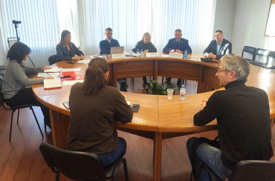 :   -    ,    ,            ...