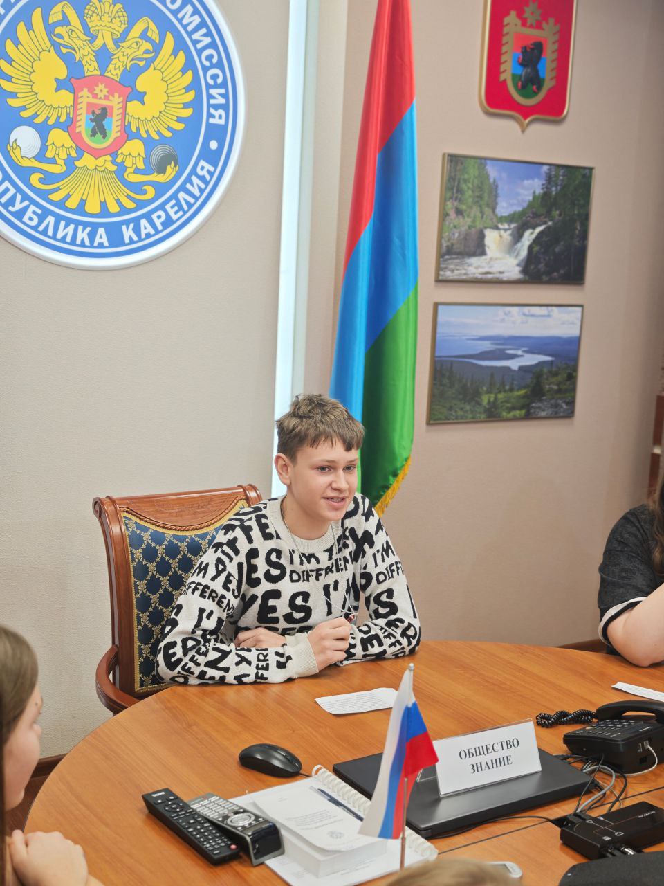 «День открытых дверей». В рамках реализации программы правового просвещения молодых и будущих избирателей Избирательная комиссия Республики Карелия продолжает проводить «Дни открытых дверей» «День открытых дверей». В рамках реализации программы правового просвещения молодых и будущих избирателей Избирательная комиссия Республики Карелия продолжает проводить «Дни открытых дверей»