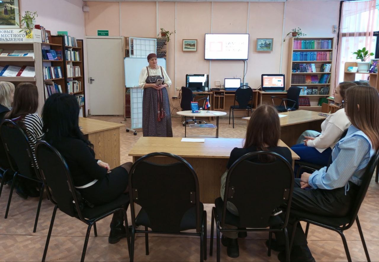 ИЗБИРФЕСТ: молодежный форум избирательных комиссий стартовал в Олонце ИЗБИРФЕСТ: молодежный форум избирательных комиссий стартовал в Олонце