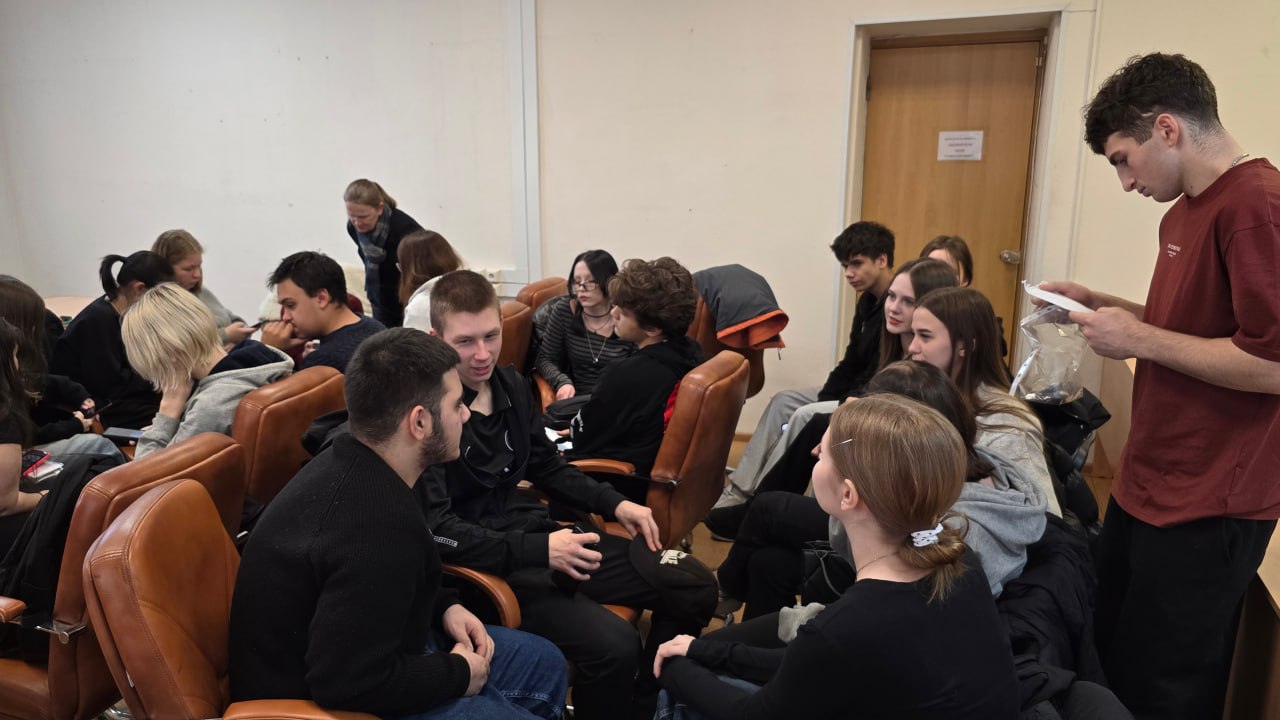 В преддверии Всероссийского дня правовой помощи детям сотрудники СУ СК России по Республике Карелия провели профориентационное мероприятие для школьников В преддверии Всероссийского дня правовой помощи детям сотрудники СУ СК России по Республике Карелия провели профориентационное мероприятие для школьников