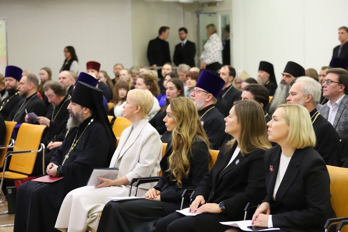 Колыхматова: Сегодня в Петрозаводске состоялось открытие Международные Рождественские образовательные чтения «Просвещение и нравственность: формирование личности и вызовы времени» Колыхматова: Сегодня в Петрозаводске состоялось открытие Международные Рождественские образовательные чтения «Просвещение и нравственность: формирование личности и вызовы времени»