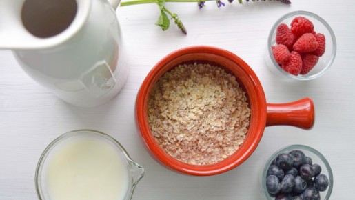 Потратите минимум времени и продуктов: как приготовить сытный ужин из обычной перловки