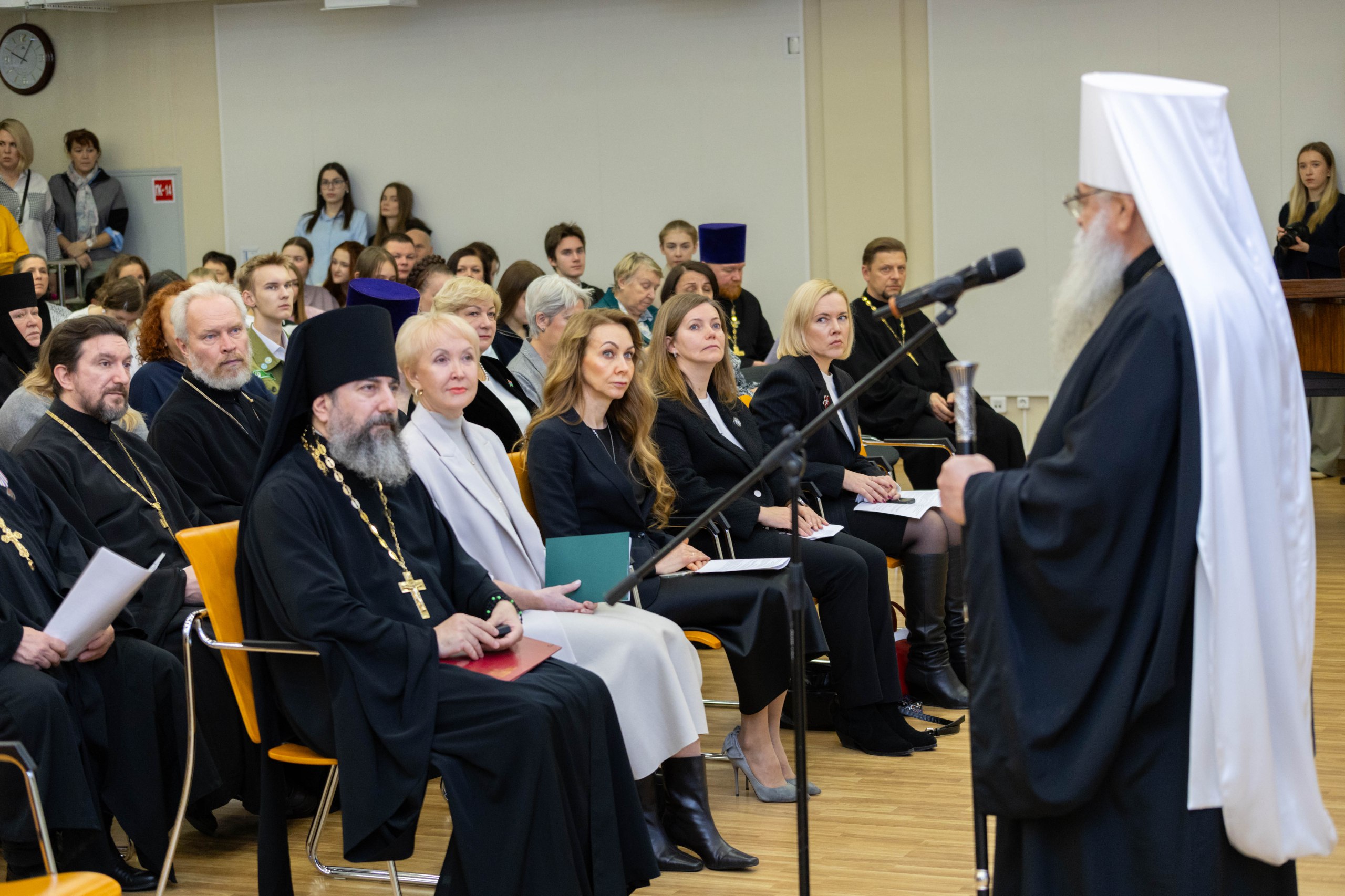 В Петрозаводске открылся региональный этап «Рождественских чтений» В Петрозаводске открылся региональный этап «Рождественских чтений»