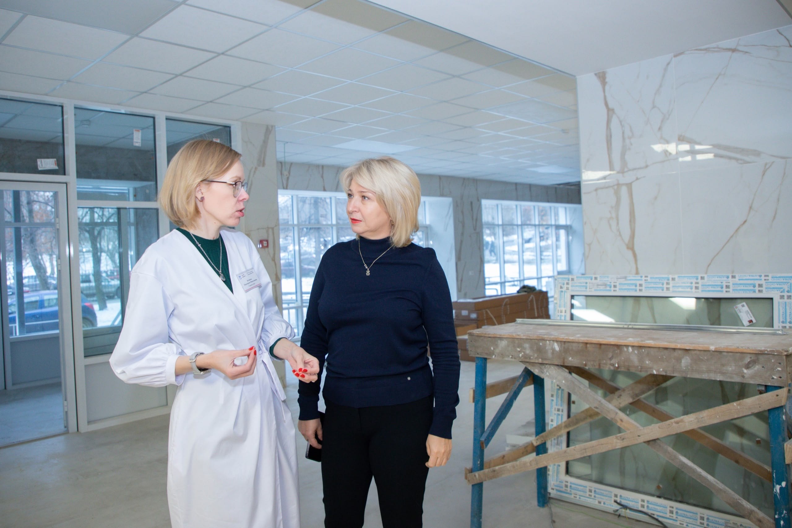 Капремонт в поликлинике №2 близится к завершению Капремонт в поликлинике №2 близится к завершению