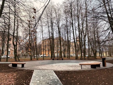 Колыхматова: Завершили благоустройство Назарьевской площади в парке Победы!