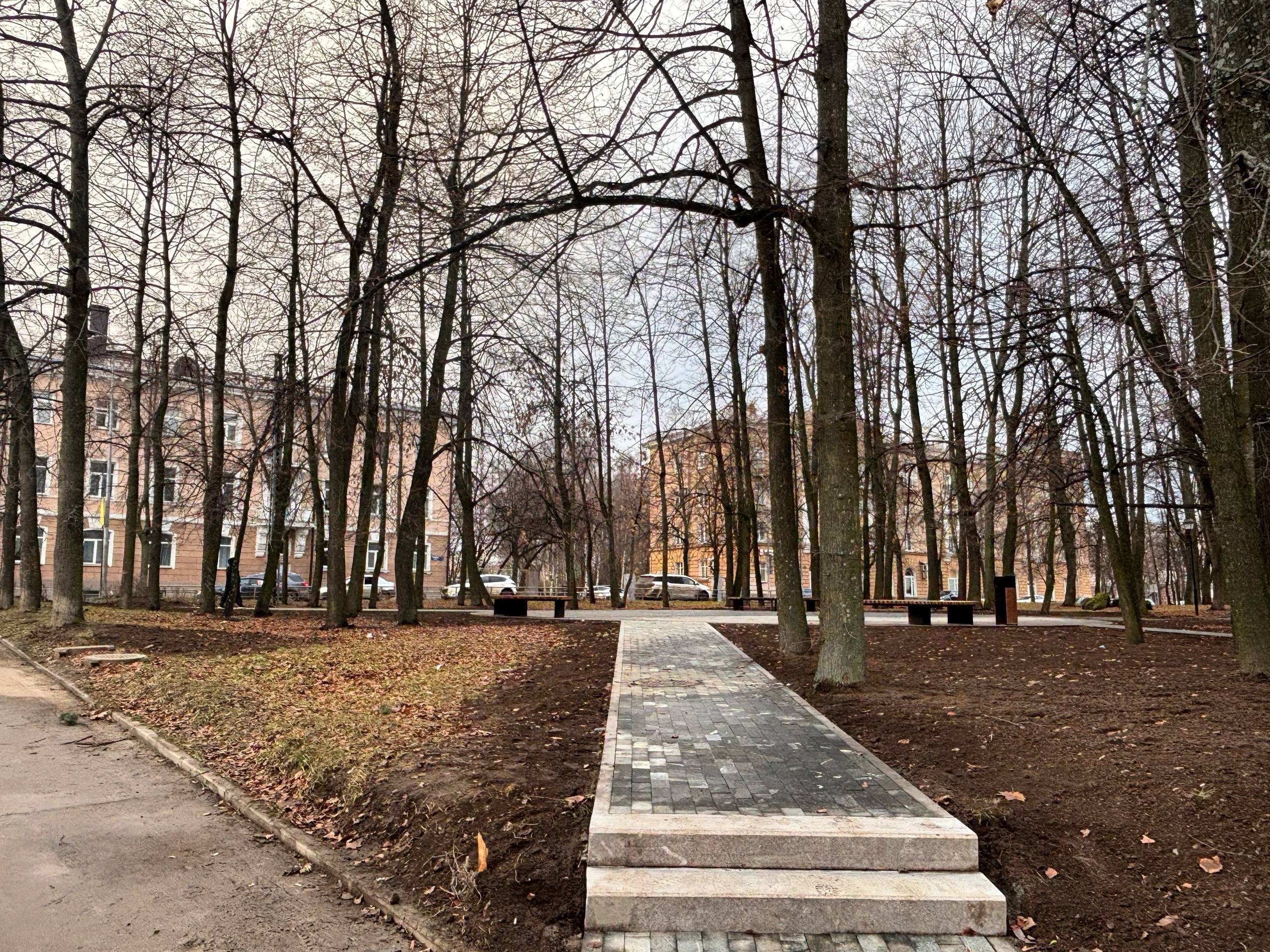 Колыхматова: Завершили благоустройство Назарьевской площади в парке Победы! Колыхматова: Завершили благоустройство Назарьевской площади в парке Победы!