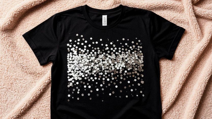 Как беречь вещи с пайетками: советы для долгой жизни декора