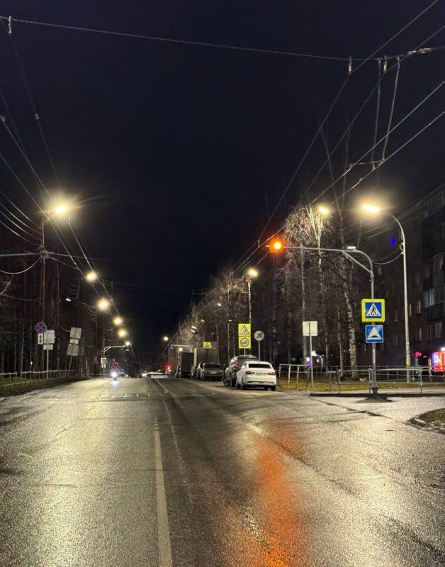 Колыхматова: Завершили работы по замене светильников на улице Антонова!