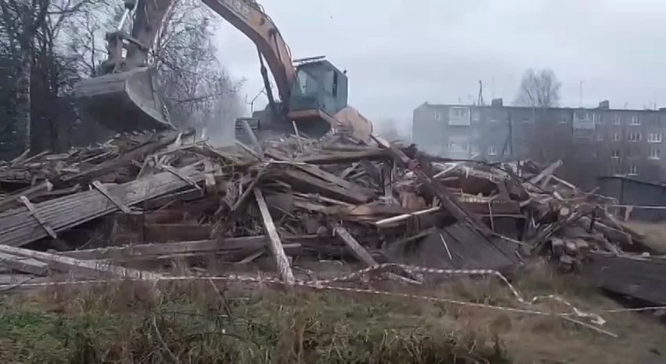 Колыхматова: Продолжаем избавлять город от руин!