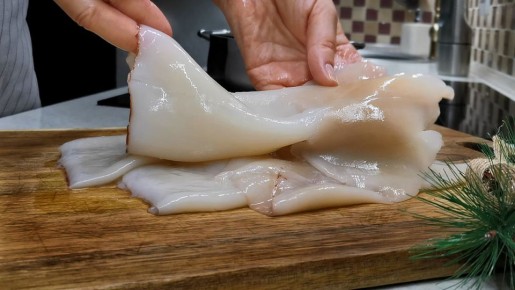 Салат «Розовый фламинго»: неожиданный вкус для вашего новогоднего стола