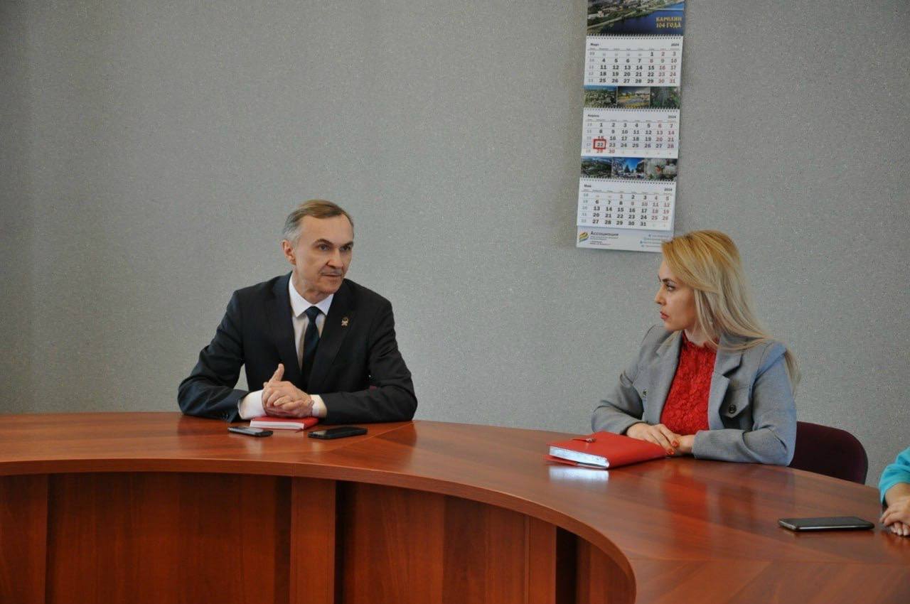 Колыхматова: Поздравляю весь коллектив, студентов и выпускников Карельского филиала РАНХиГС с 30-летним юбилеем! Колыхматова: Поздравляю весь коллектив, студентов и выпускников Карельского филиала РАНХиГС с 30-летним юбилеем!