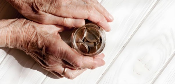 Пенсионные коллизии: Как суд помогает вернуть потерянные средства