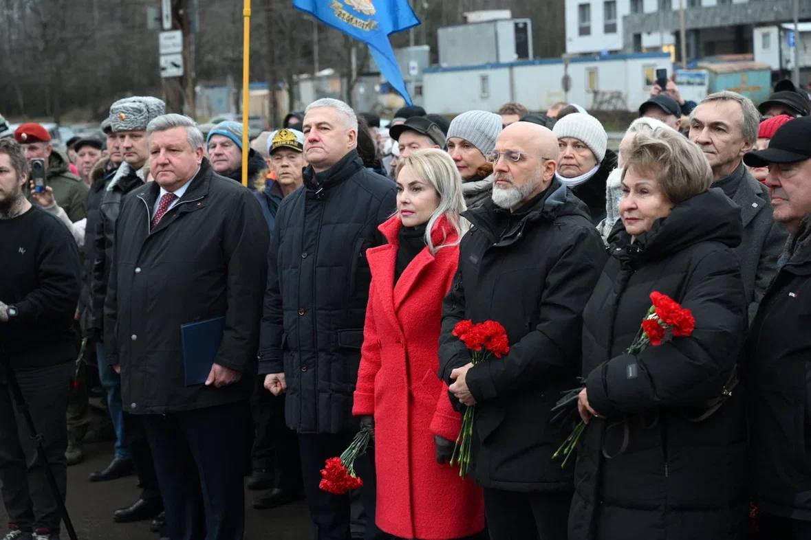Колыхматова: Сегодня торжественно открыли памятник генерал-полковнику Валериану Александровичу Фролову — первому командующему Карельским фронтом в годы Великой Отечественной войны Колыхматова: Сегодня торжественно открыли памятник генерал-полковнику Валериану Александровичу Фролову — первому командующему Карельским фронтом в годы Великой Отечественной войны