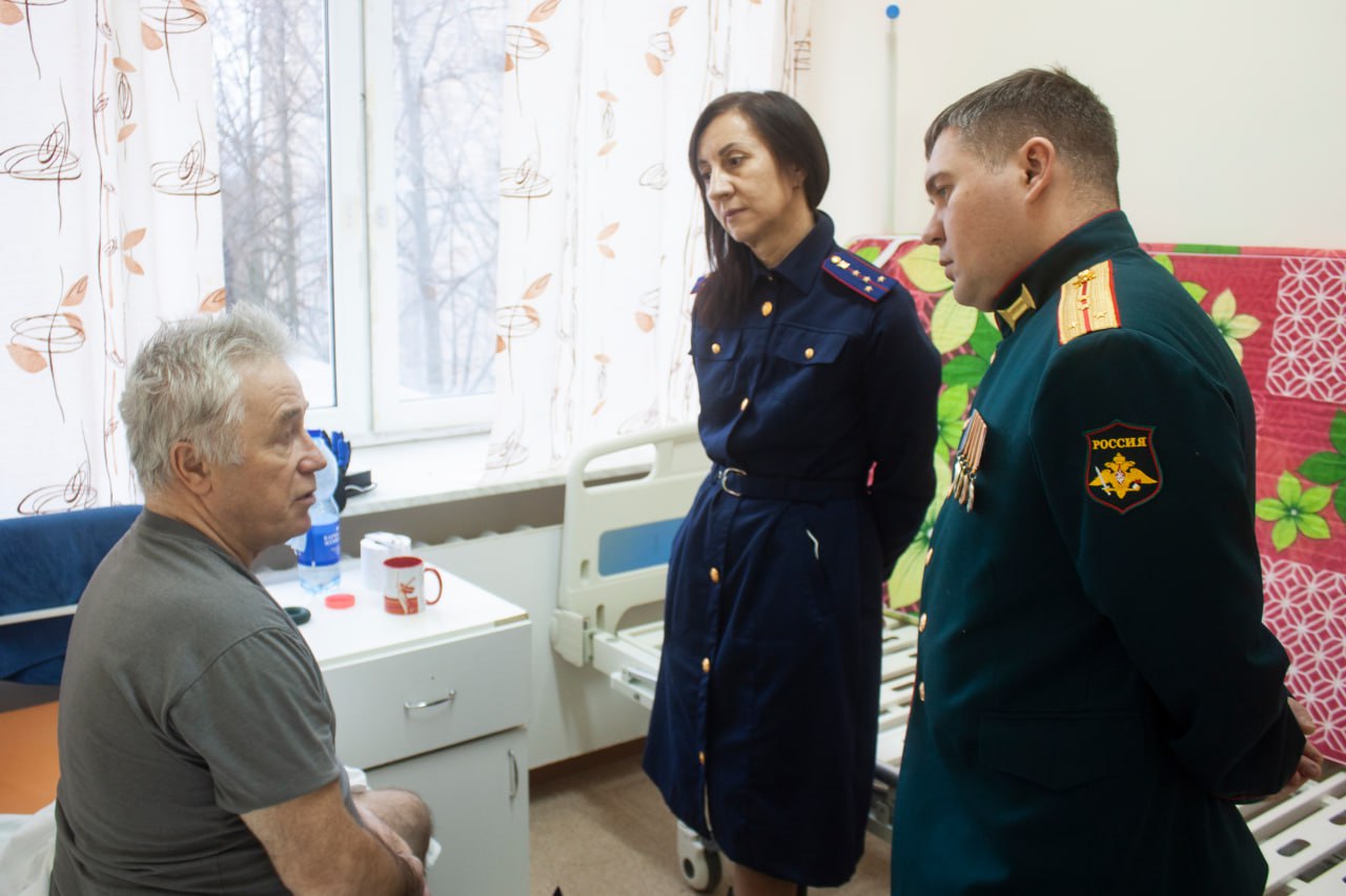 В преддверии Дня Героев Отечества представитель следственного управления встретилась с участниками специальной военной операции В преддверии Дня Героев Отечества представитель следственного управления встретилась с участниками специальной военной операции