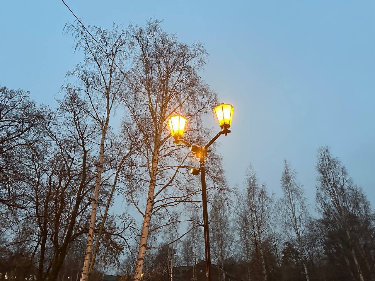 Колыхматова: Приступили к монтажу акцентной подсветки городских памятников! Колыхматова: Приступили к монтажу акцентной подсветки городских памятников!