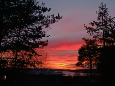 Закат в Заозерье. Фото редакции