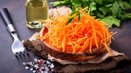 Эта морковь получается вкуснее корейской: все ингредиенты найдутся у вас на кухне
