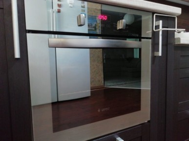 Чем почистить духовку, если на бытовую химию аллергия: старое действенное средство