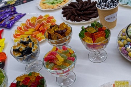 Праздник сладостей в Новосибирске: дегустация на продовольственной ярмарке