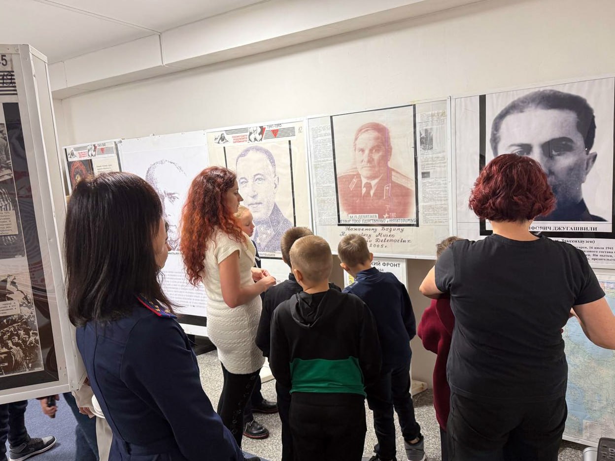 Сотрудники СУ СК России по Республике Карелия провели выездное занятие для воспитанников подшефного Центра помощи детям Сотрудники СУ СК России по Республике Карелия провели выездное занятие для воспитанников подшефного Центра помощи детям