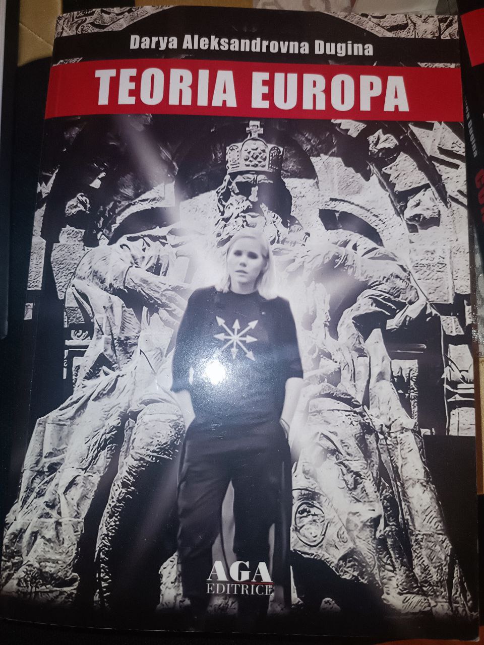 "Я надеюсь, что очень скоро я буду бродить по городам спокойно, и запутается ветер в волосах, и утонет Петроград в настойчивости моего шага, и расцветут воды чудесными переливами, и я доеду до Петрозаводск а и Карелии, и на...